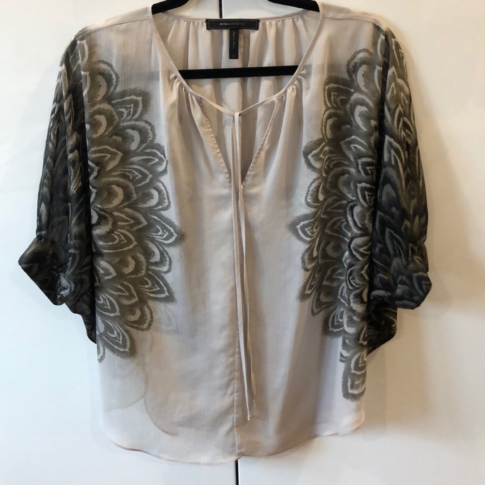 BCBGMAXAZRIA Flowy Blouse